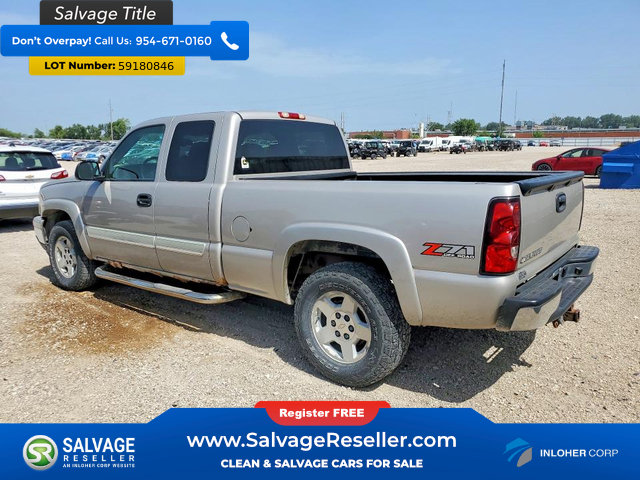 Used 2006 Chevrolet Silverado 1500 LT w/ Light Duty Power Package AWD/4WD image 3