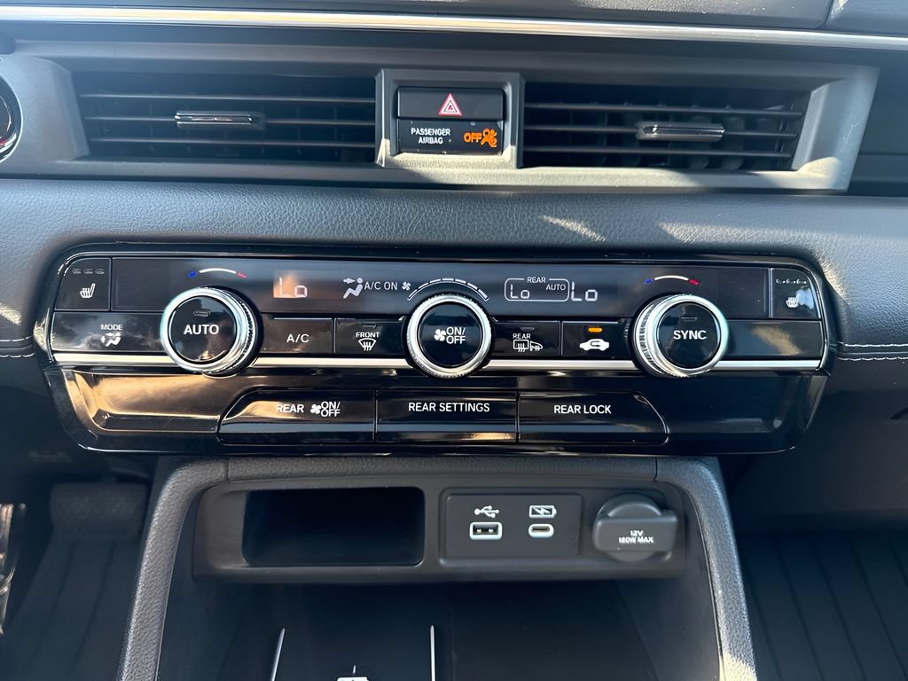 Used 2023 Honda Pilot Touring image 23
