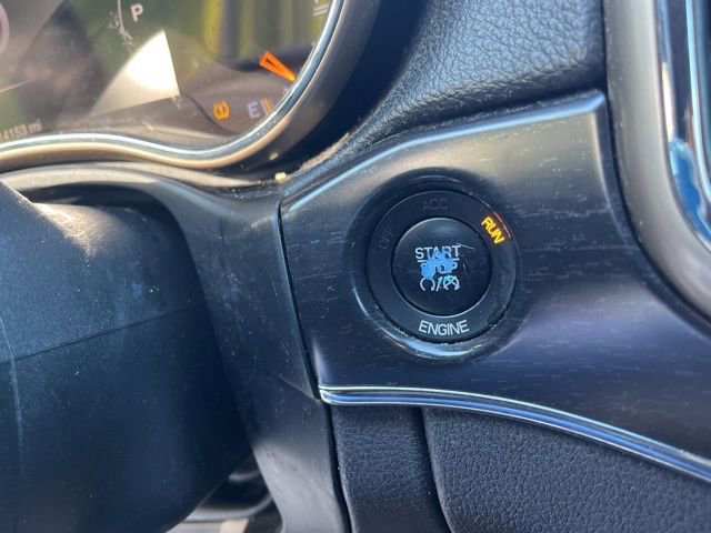 Used 2014 Jeep Grand Cherokee Limited image 22