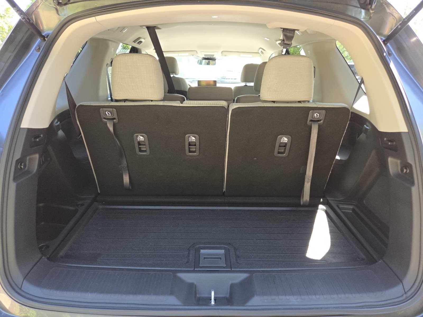 Certified 2023 Honda Pilot LX image 23