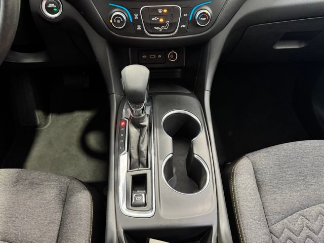 Used 2023 Chevrolet Equinox LT FWD image 19