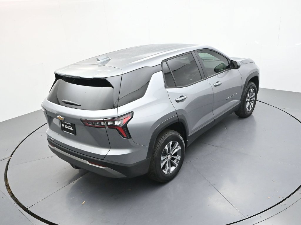 Used 2026 Chevrolet Equinox LT w/ Convenience Package II AWD/4WD image 23