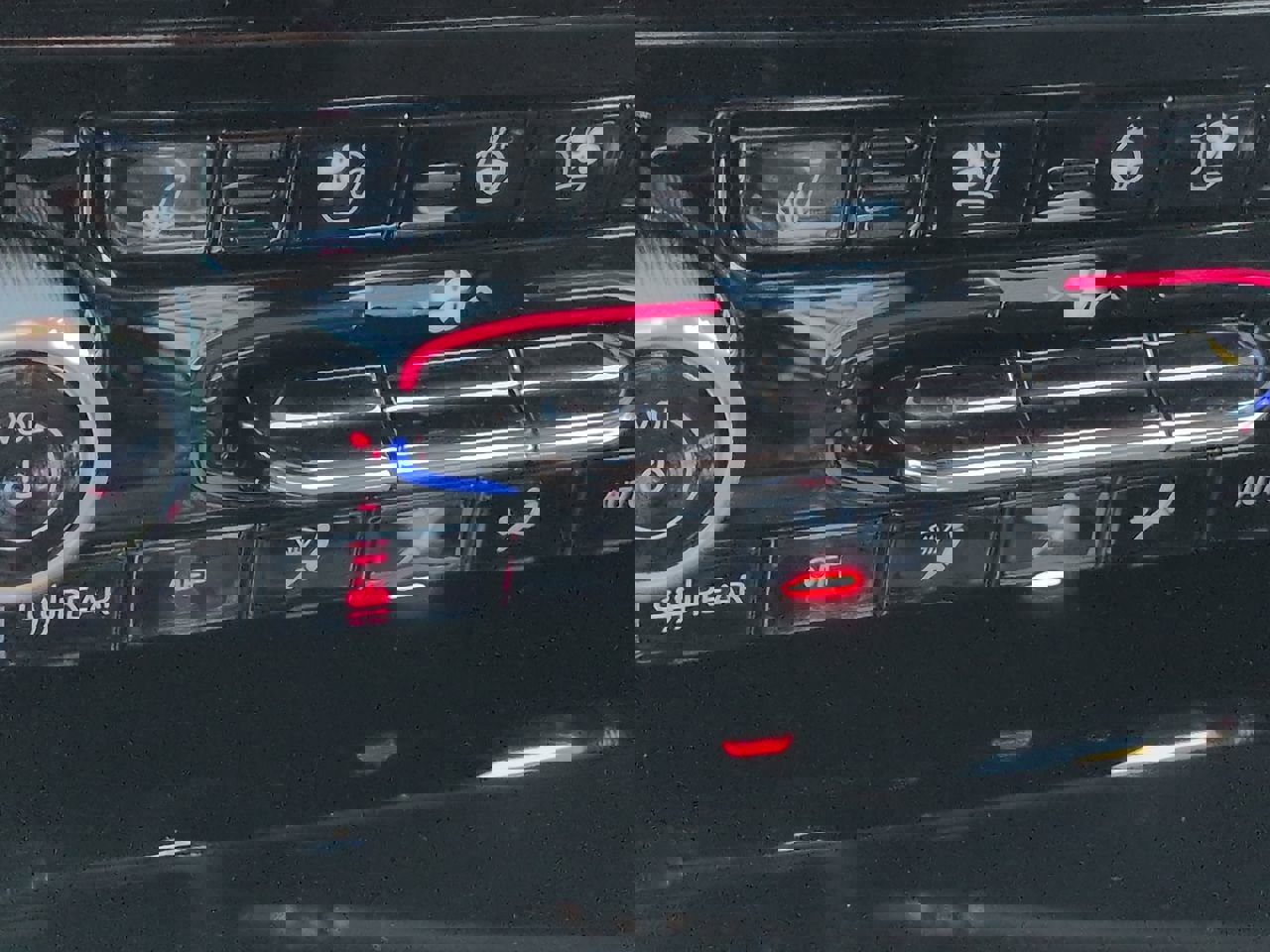 Certified 2022 Jeep Grand Cherokee Overland image 22