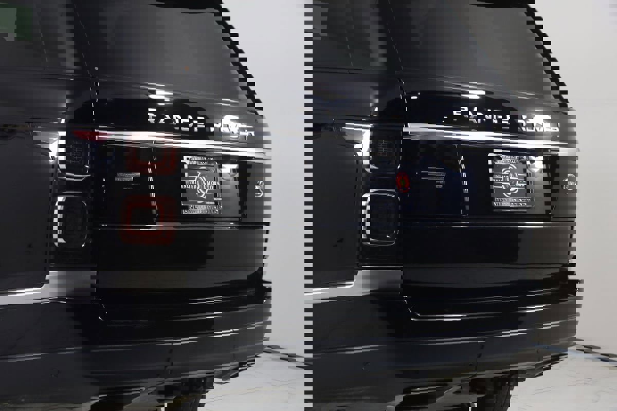 Used 2020 Land Rover Range Rover Autobiography image 20