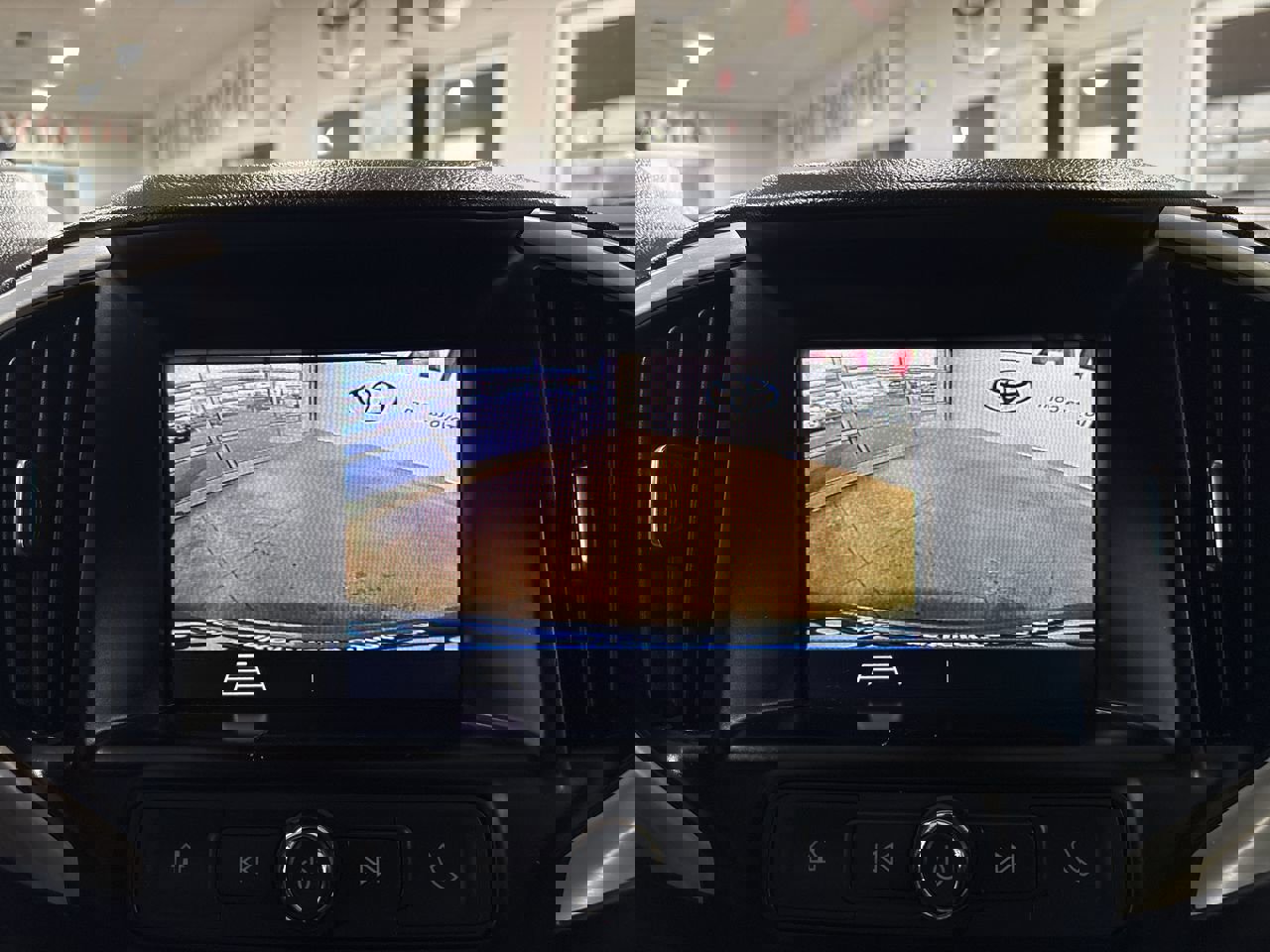 Used 2020 GMC Terrain SLE image 18