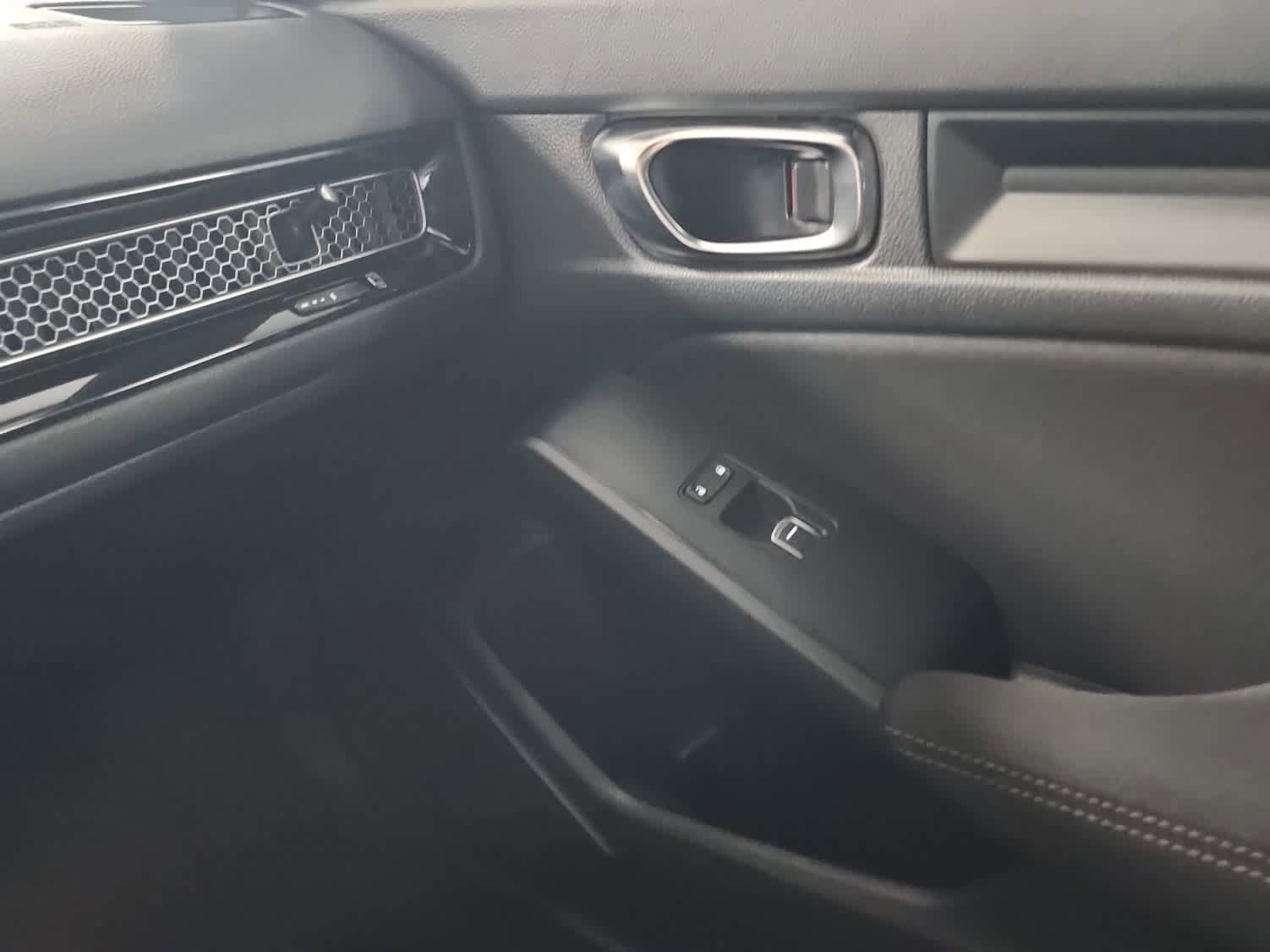 Used 2023 Honda Civic Sport image 30
