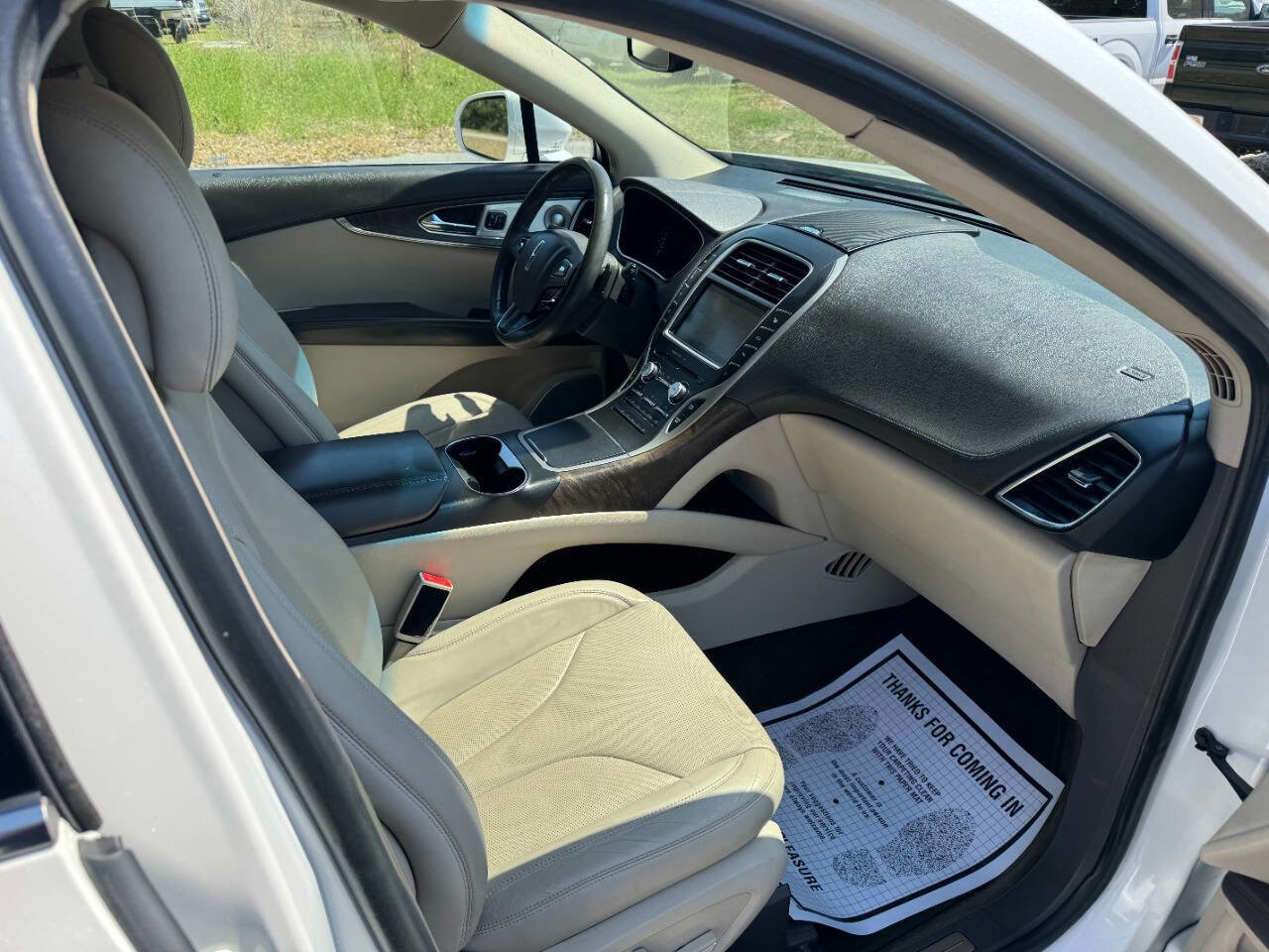 Used 2016 Lincoln MKX Reserve w/ Luxury Package image 14