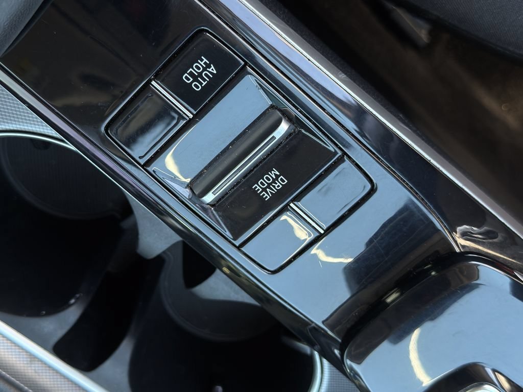 Used 2022 Hyundai Sonata SEL w/ Preferred Accessory Package FWD image 28