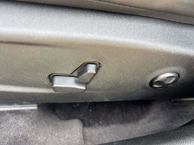 Used 2017 Dodge Charger SXT w/ AWD Plus Group image 18