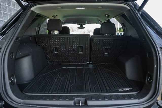 Used 2023 Chevrolet Equinox LT image 12