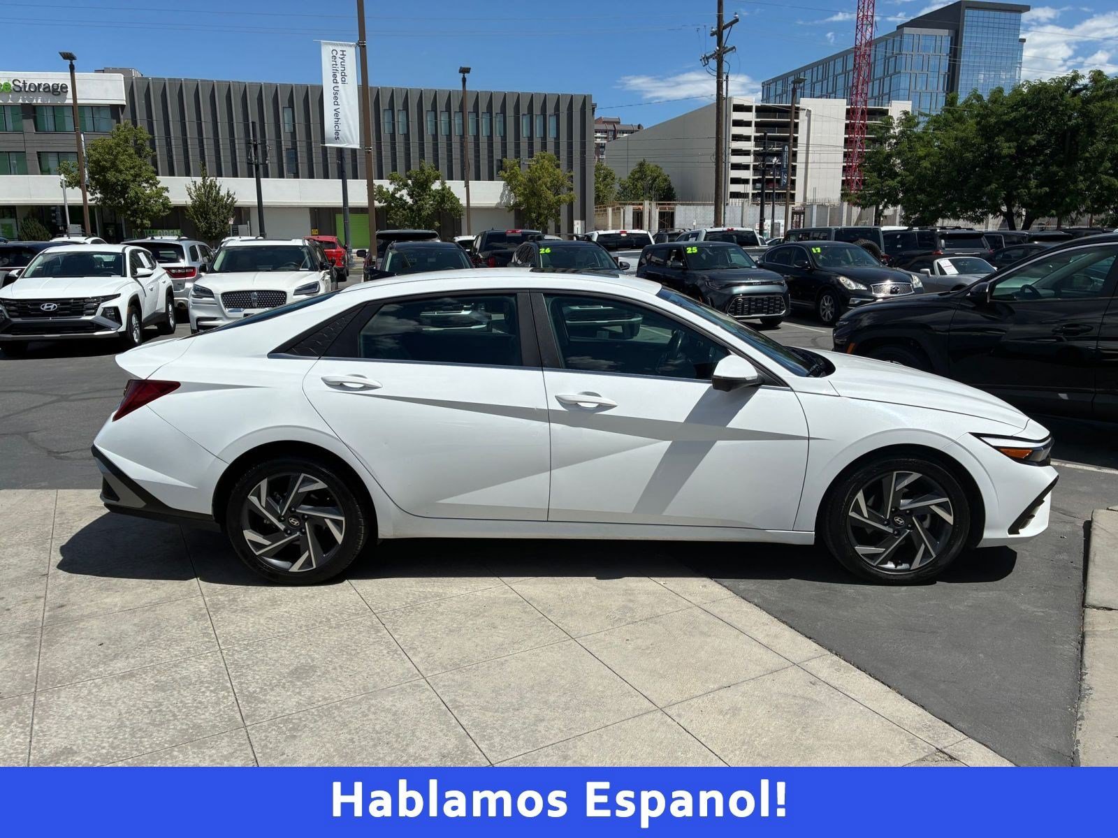 Certified 2024 Hyundai Elantra Limited FWD image 2