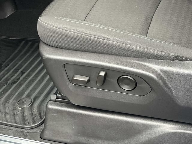 Used 2025 Chevrolet Silverado 2500 LT w/ Safety Package AWD/4WD image 26