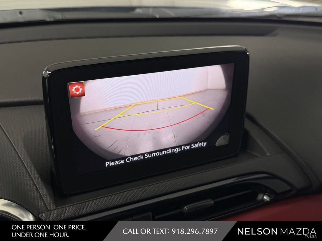 Used 2020 MAZDA MX-5 Miata RF Grand Touring RWD image 33