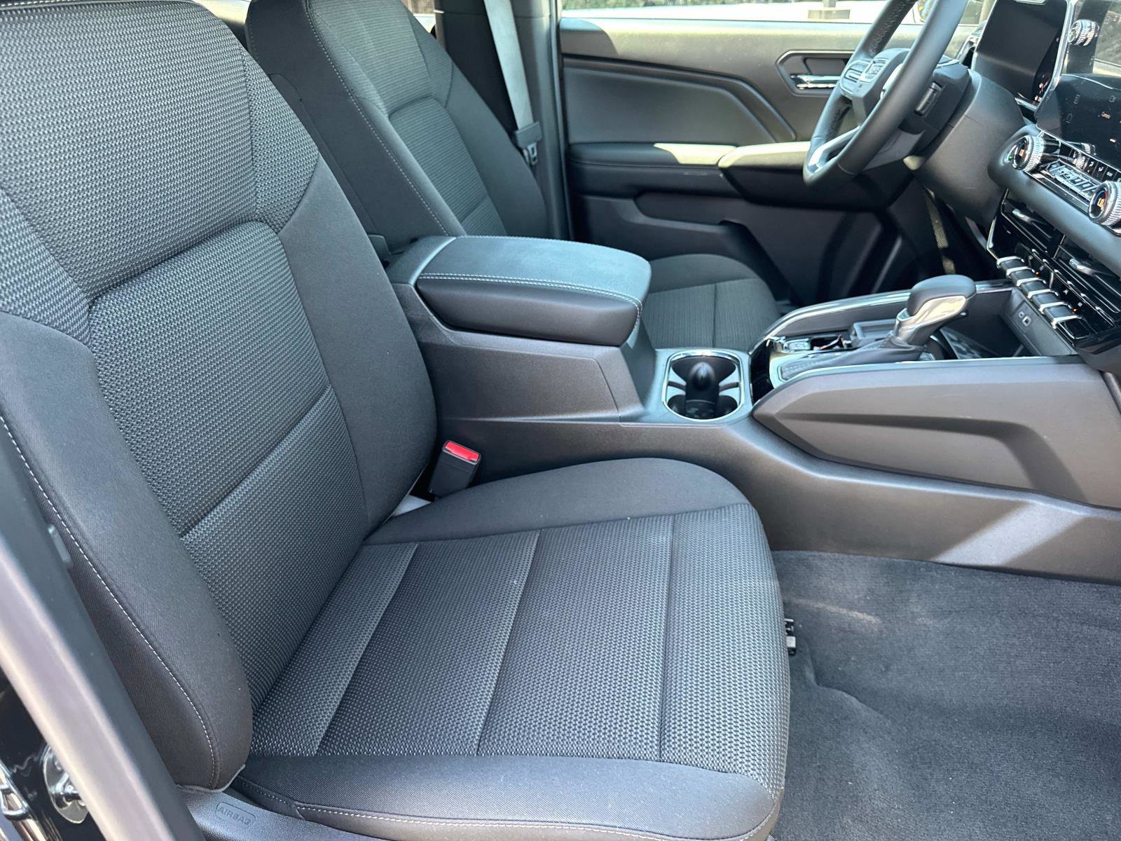 New 2025 GMC Canyon Elevation w/ Convenience Package image 26