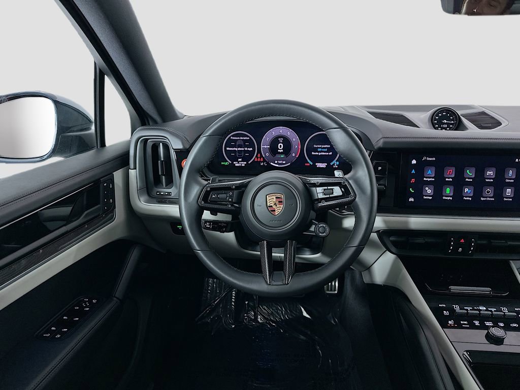 New 2025 Porsche Cayenne S image 25
