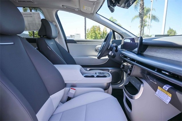 New 2026 Hyundai Ioniq 9 Limited image 19