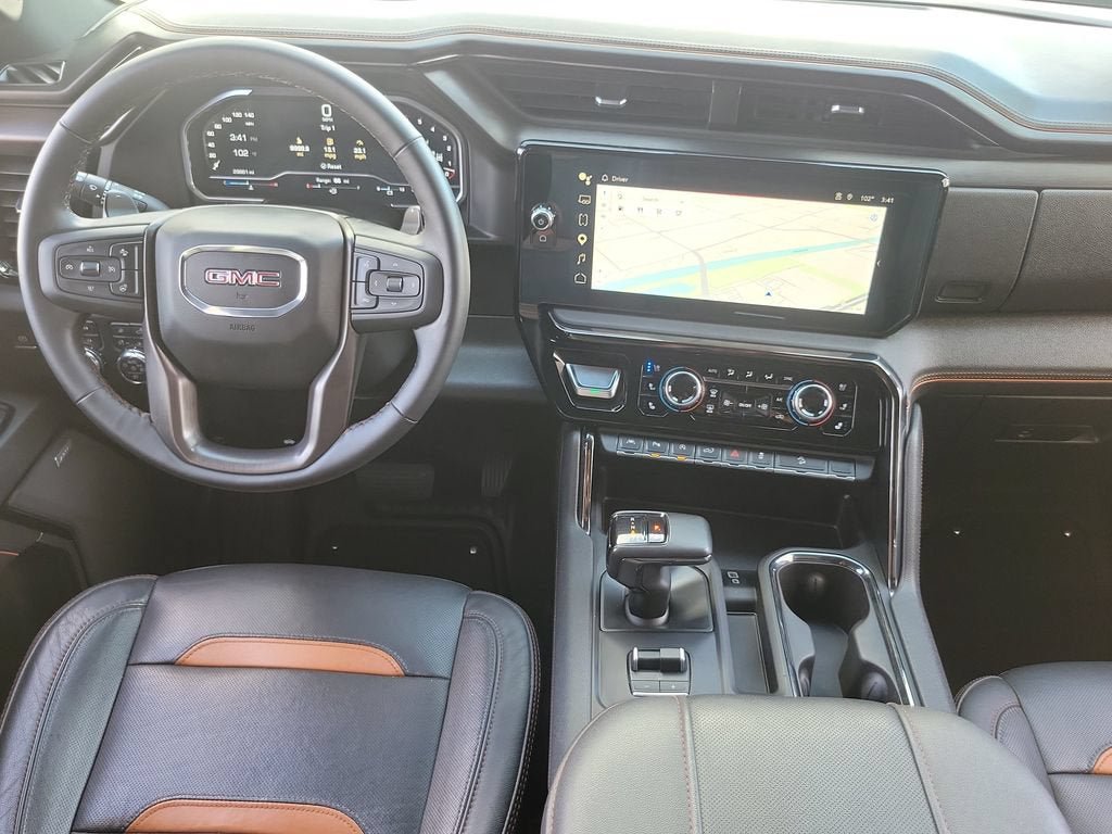 Used 2023 GMC Sierra 1500 AT4 w/ AT4 Premium Package AWD/4WD image 10