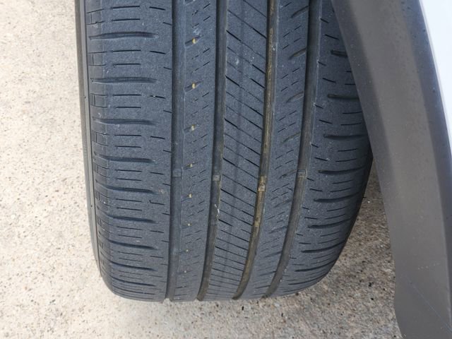 Used 2020 Buick Encore GX Select w/ Experience Buick Package image 11