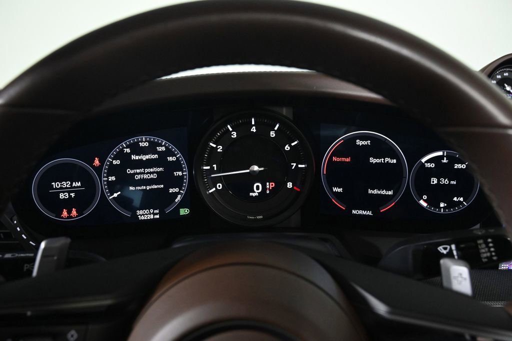 Certified 2021 Porsche 911 Carrera RWD image 11