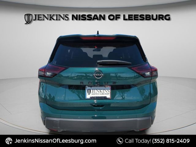 New 2026 Nissan Rogue SV FWD image 15