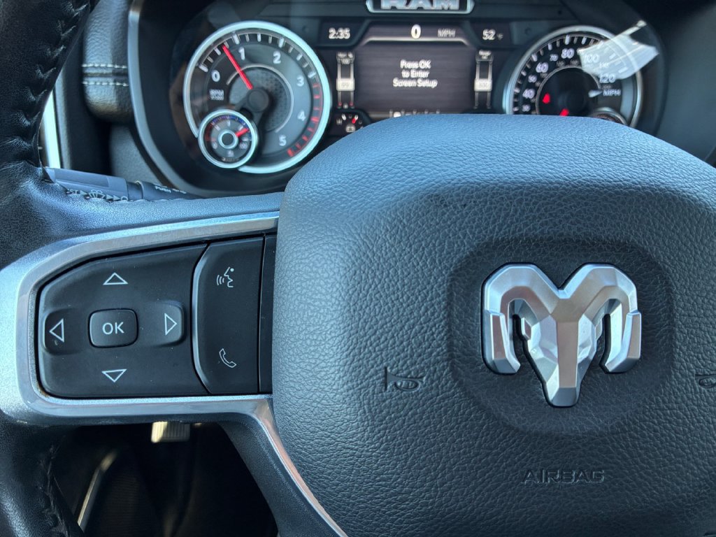 Used 2024 RAM 2500 Laramie AWD/4WD image 11