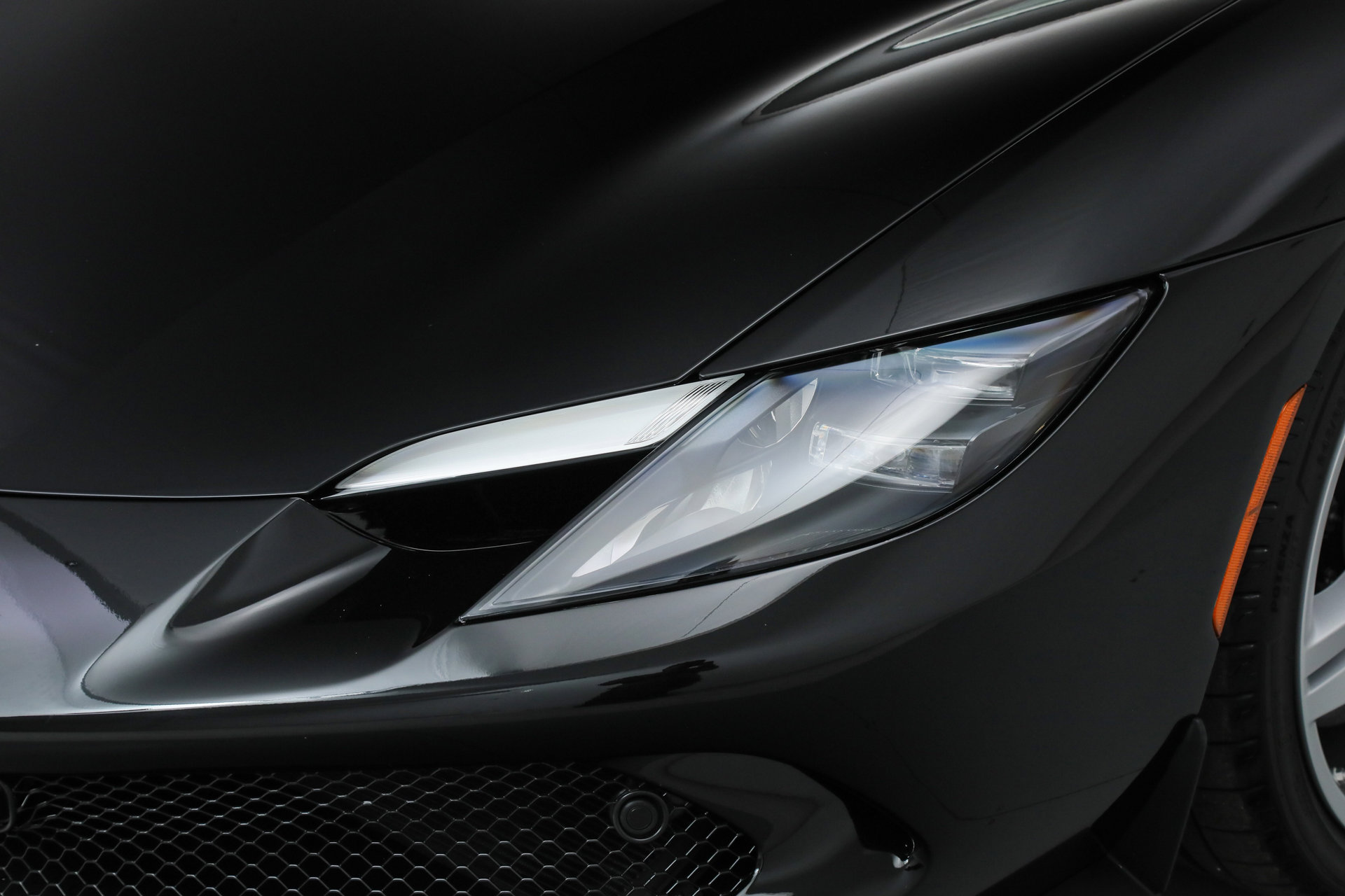 Certified 2025 Ferrari 296 GTS image 19