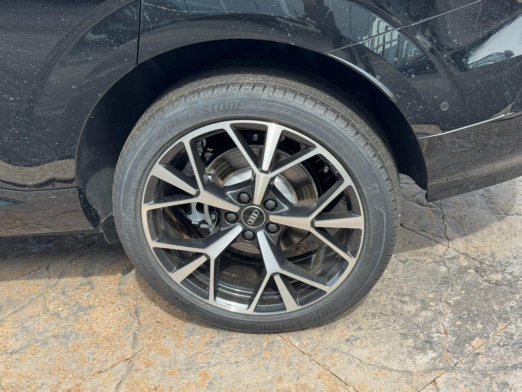 New 2026 Audi Q3 quattro 2.0T image 4