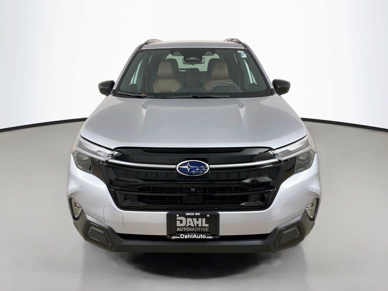 New 2026 Subaru Forester Touring AWD/4WD image 3