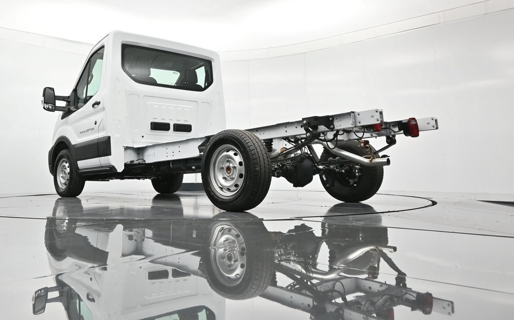 New 2025 Ford Transit 250 w/ Upfitter Package RWD image 37