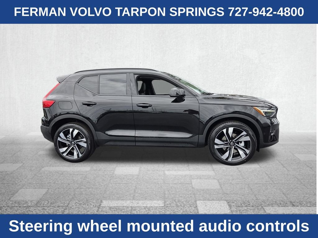 New 2026 Volvo XC40 B5 Plus w/ Climate Package AWD/4WD image 11