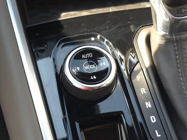 Used 2023 Chevrolet Colorado ZR2 image 14