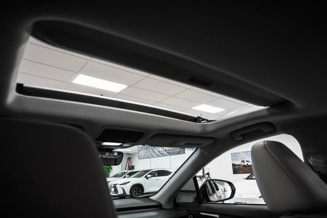 Used 2017 Lexus RX 350 FWD w/ Premium Package image 21
