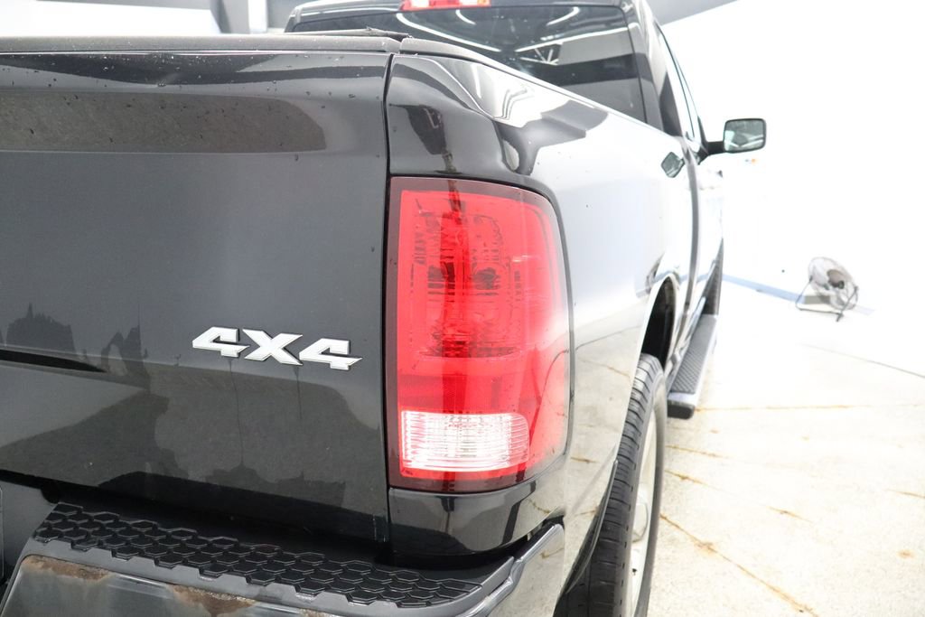 Used 2019 RAM 1500 Express w/ Express Value Package image 17