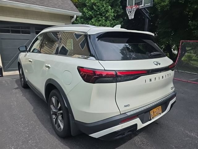 Used 2023 INFINITI QX60 Luxe w/ Cargo Package AWD/4WD image 3