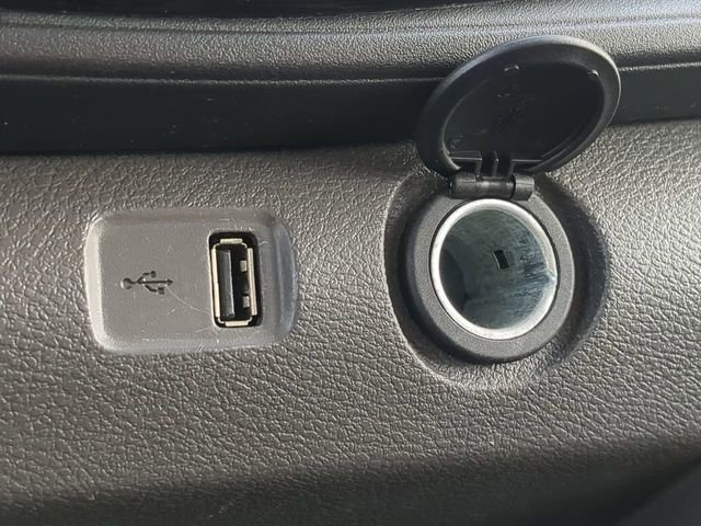 Used 2023 Ford Transit 350 XLT image 24