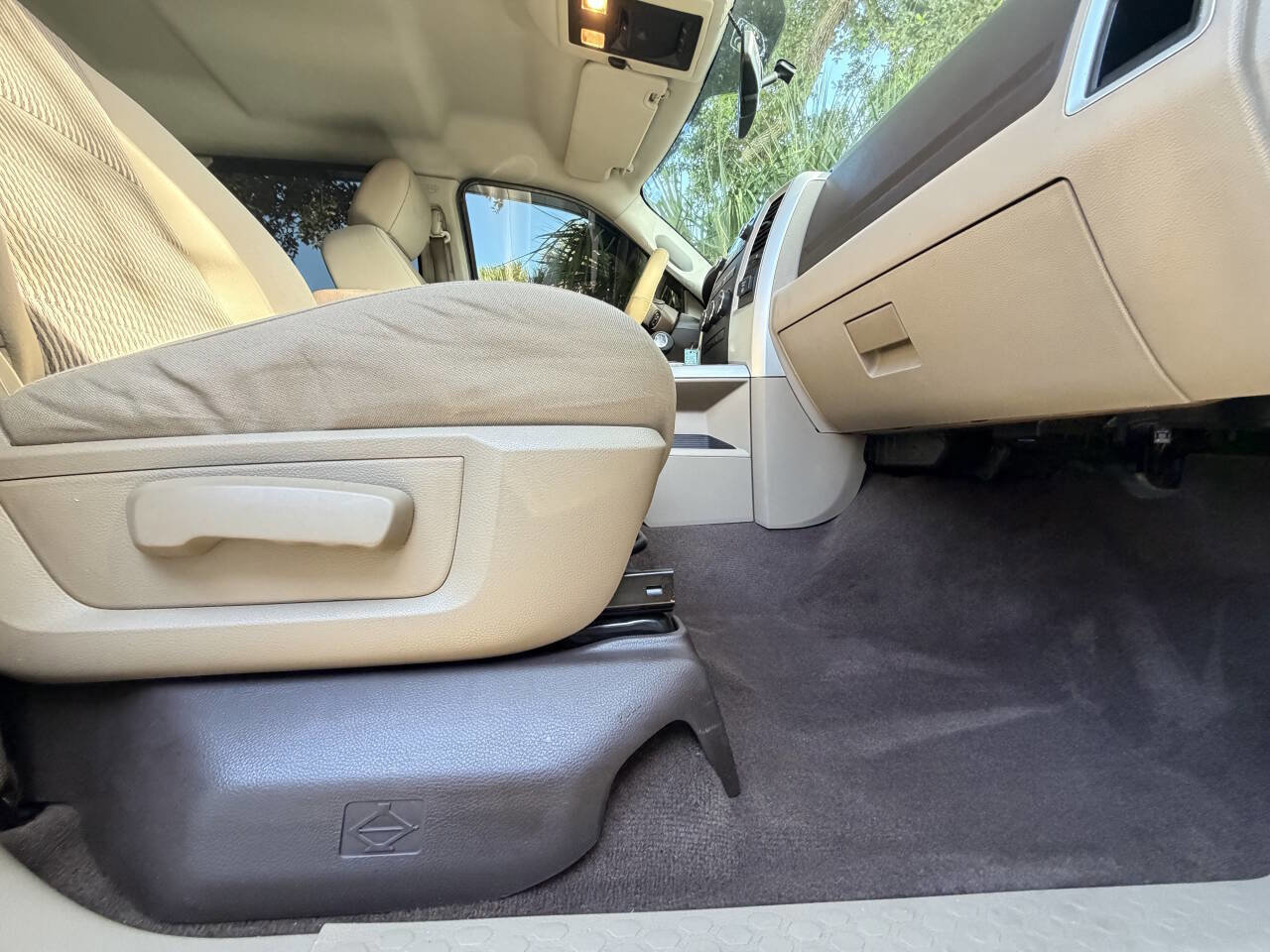 Used 2011 RAM 1500 Big Horn RWD image 14