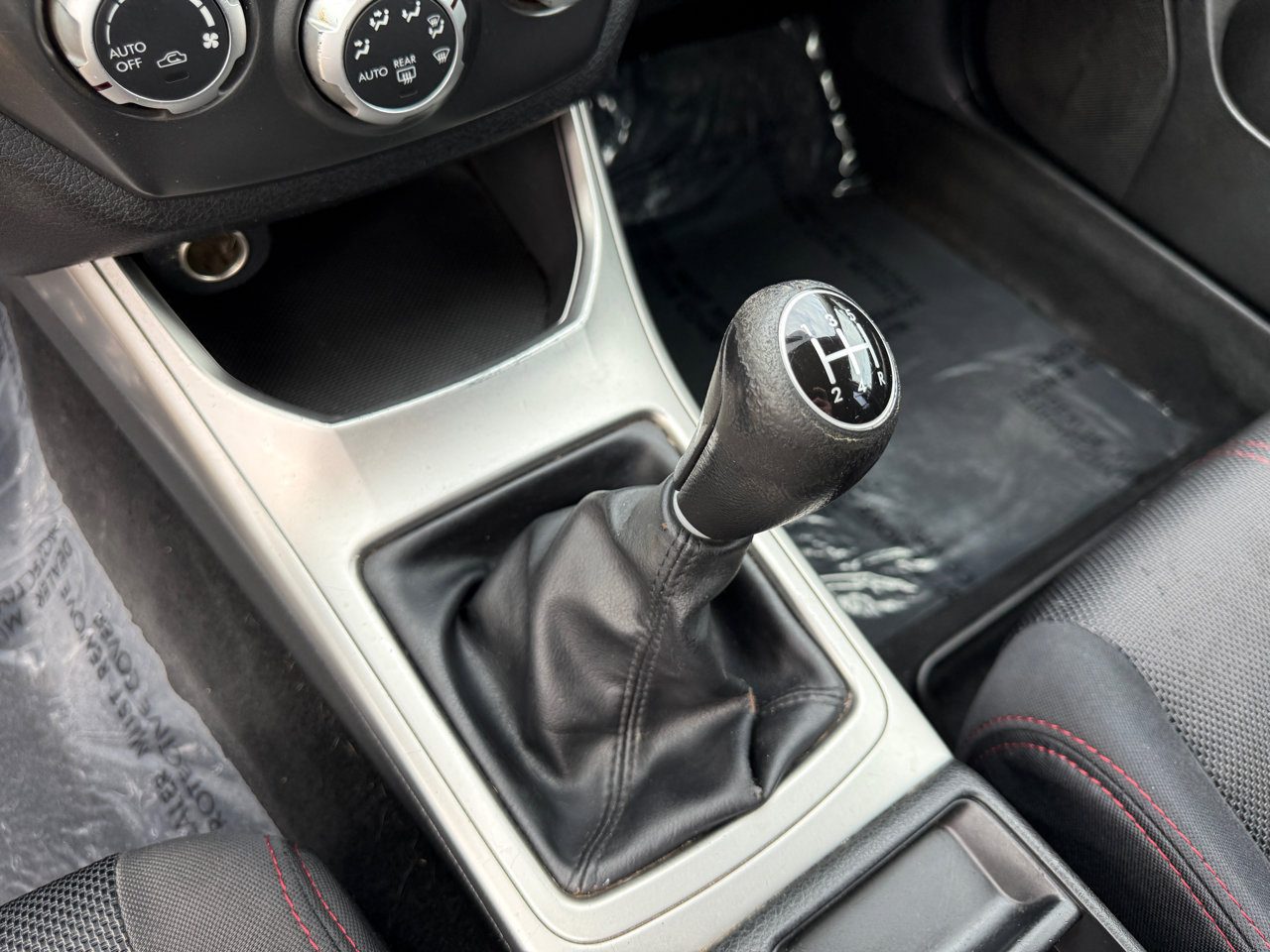 Used 2010 Subaru Impreza WRX Hatchback image 13