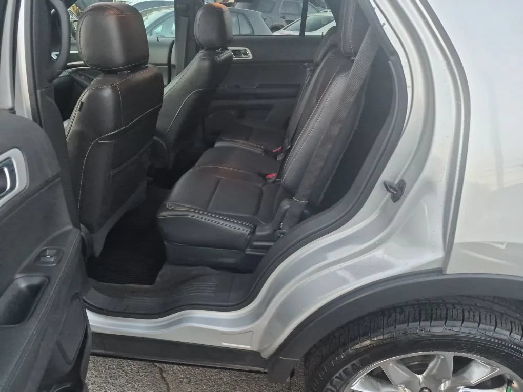 Used 2015 Ford Explorer Sport w/ Equipment Group 401A AWD/4WD image 15
