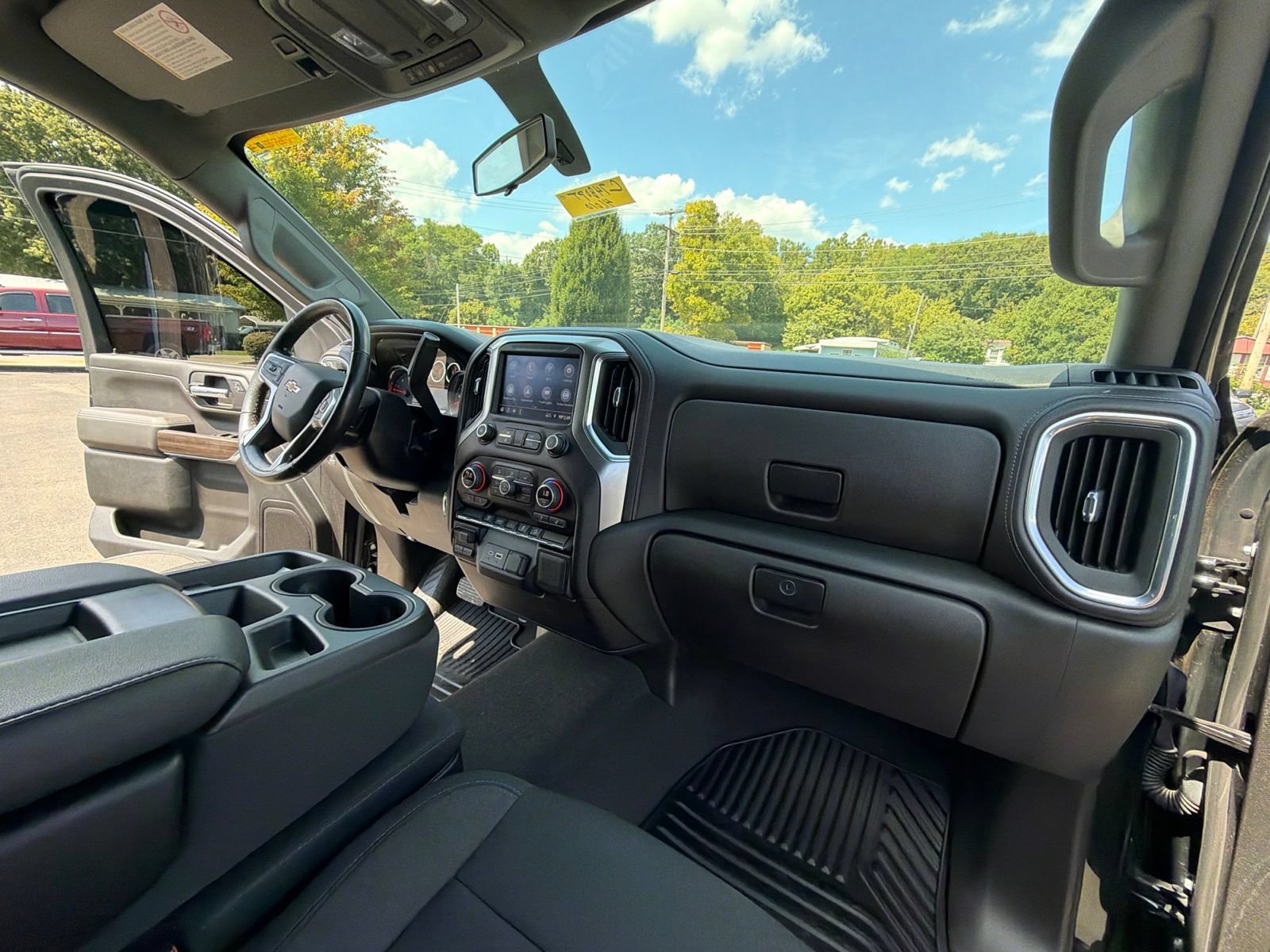 Used 2021 Chevrolet Silverado 2500 LT w/ Convenience Package AWD/4WD image 28