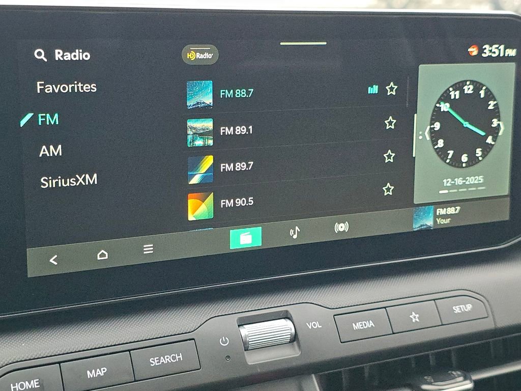 New 2025 Kia K4 LXS image 28