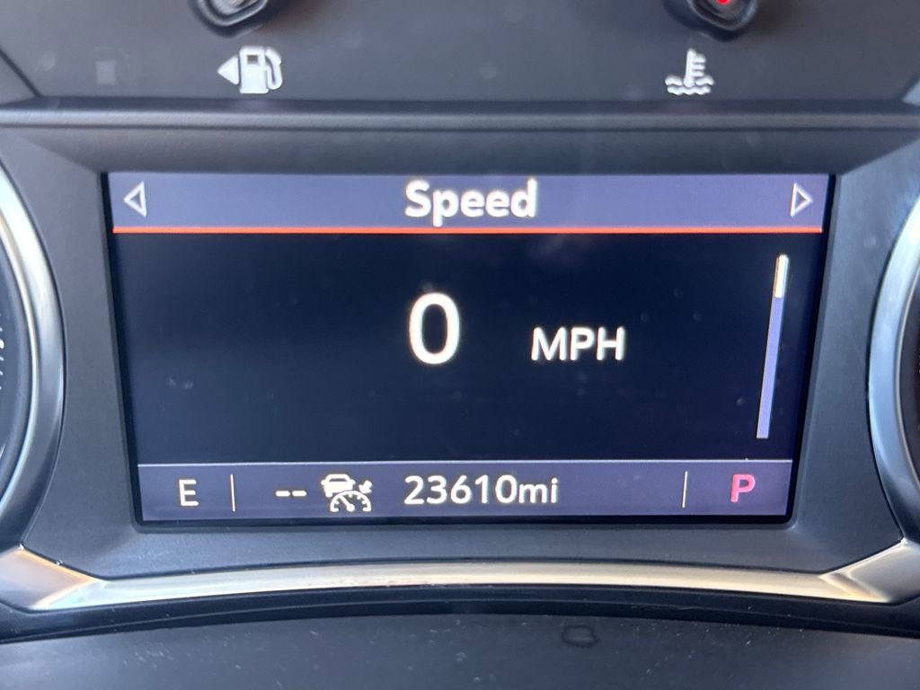 Used 2023 GMC Terrain SLT w/ Elevation Edition FWD image 25