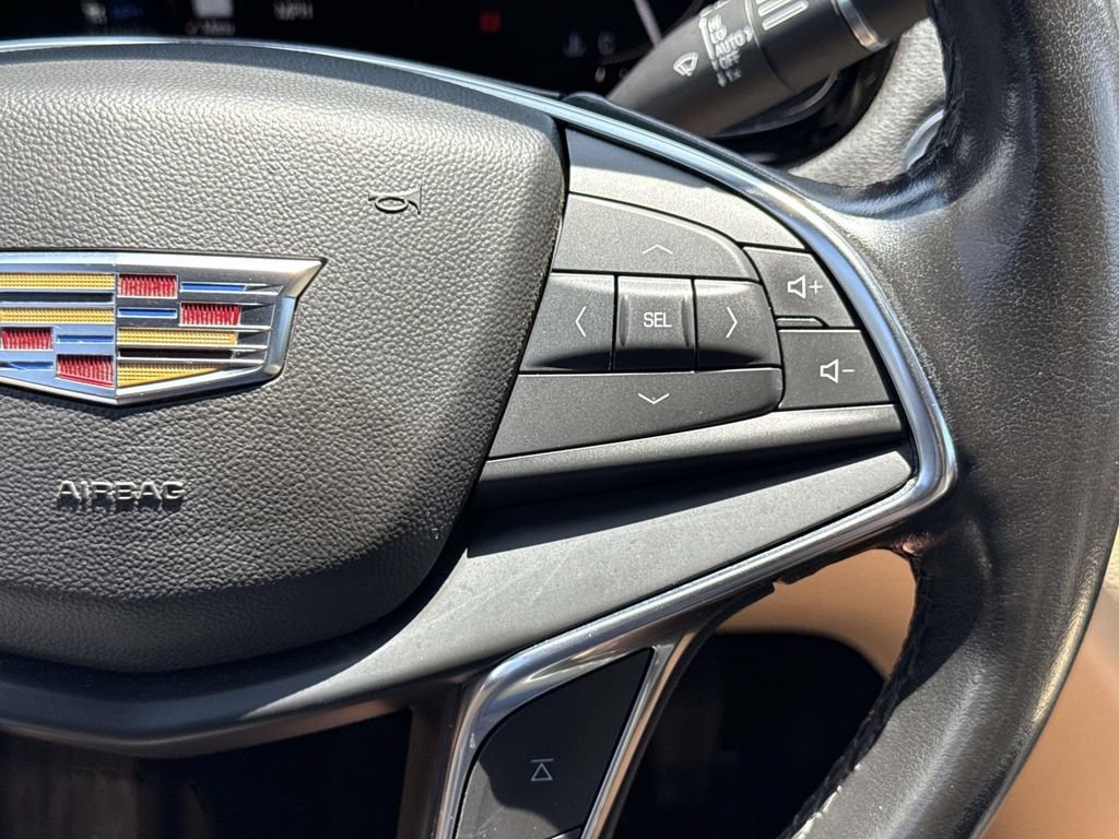 Used 2019 Cadillac XT5 Premium Luxury w/ Driver Assist Package FWD image 37