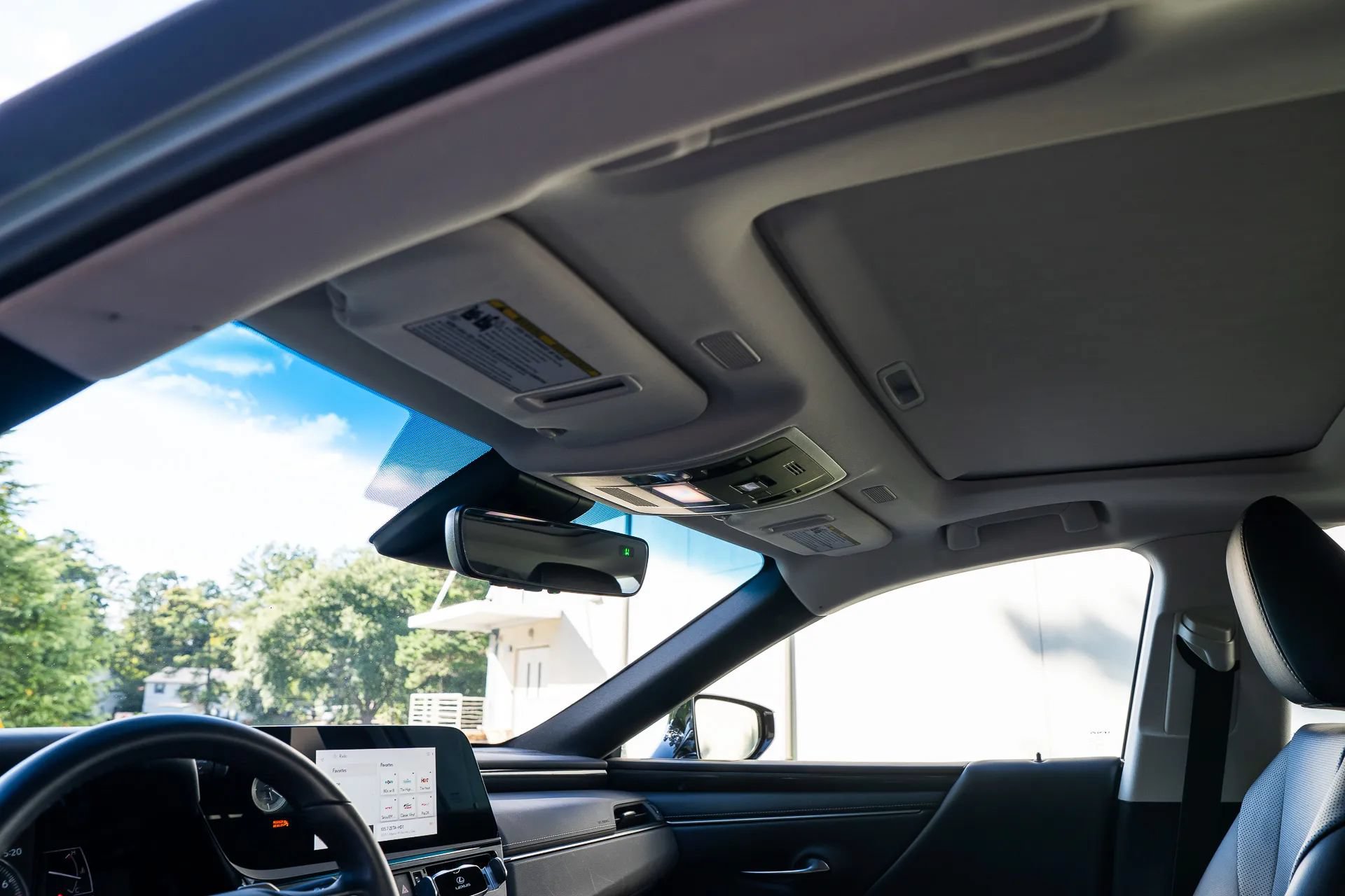 Used 2023 Lexus ES 350 FWD image 22
