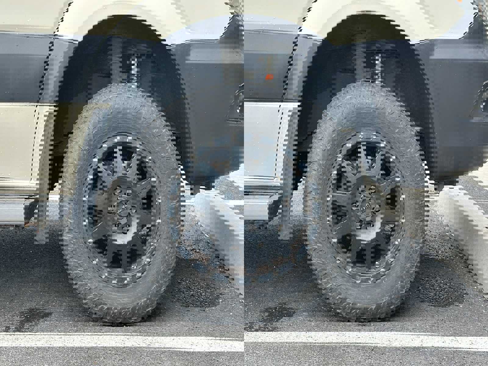 Used 2018 Mercedes-Benz Sprinter 2500 image 9