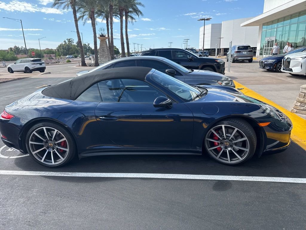 Used 2017 Porsche 911 Carrera 4S image 4