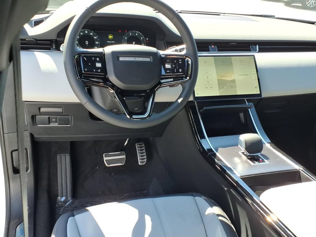 New 2026 Land Rover Range Rover Evoque Hoxton AWD/4WD image 16
