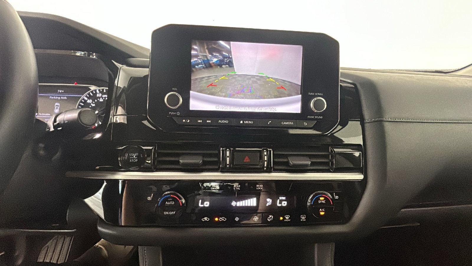 Used 2025 Nissan Pathfinder SV AWD/4WD image 29