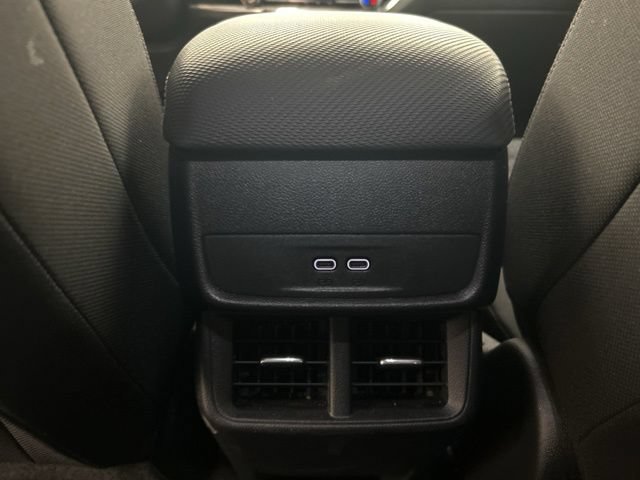 Used 2025 Chevrolet Equinox LT AWD/4WD image 27