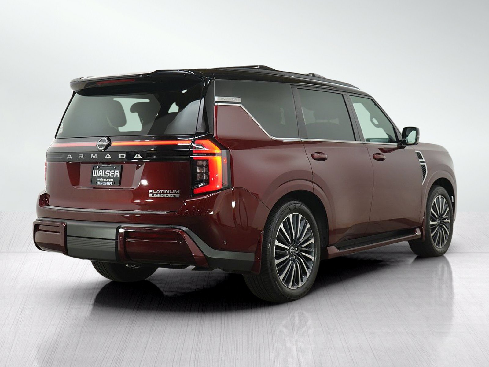 Certified 2025 Nissan Armada Platinum Reserve AWD/4WD image 5