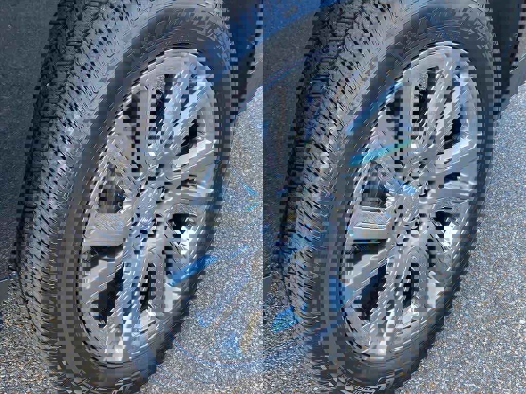 Used 2021 GMC Yukon XL Denali w/ LPO, Illumination Package image 30